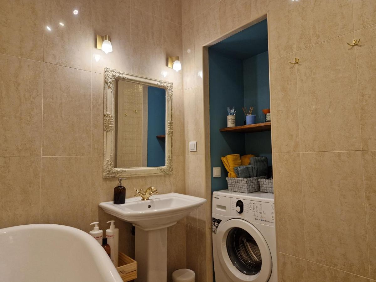 Lovely Apartment In Tallinn Old Town エクステリア 写真