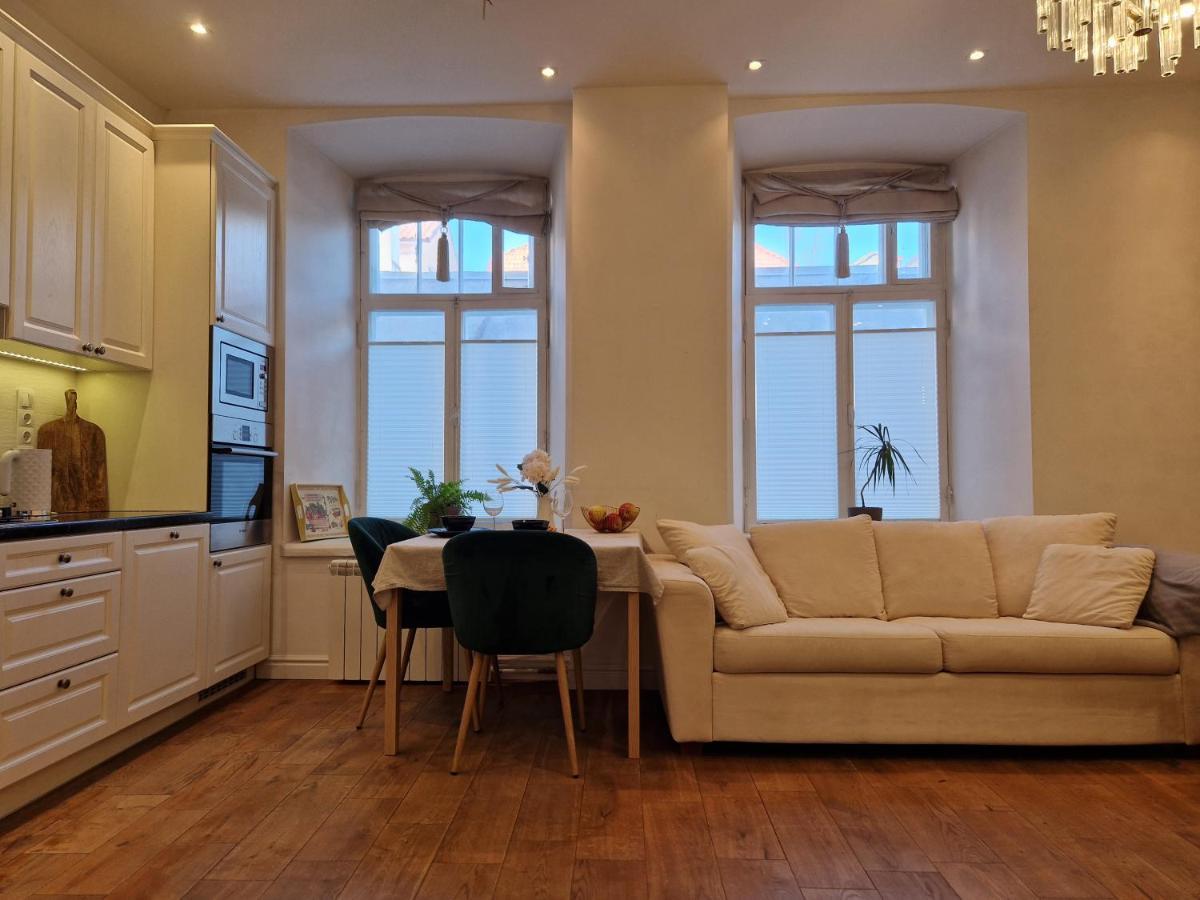 Lovely Apartment In Tallinn Old Town エクステリア 写真